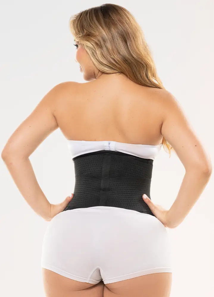 Cinturilla de Avispa Salome 330: Moldeado extremo y reducción