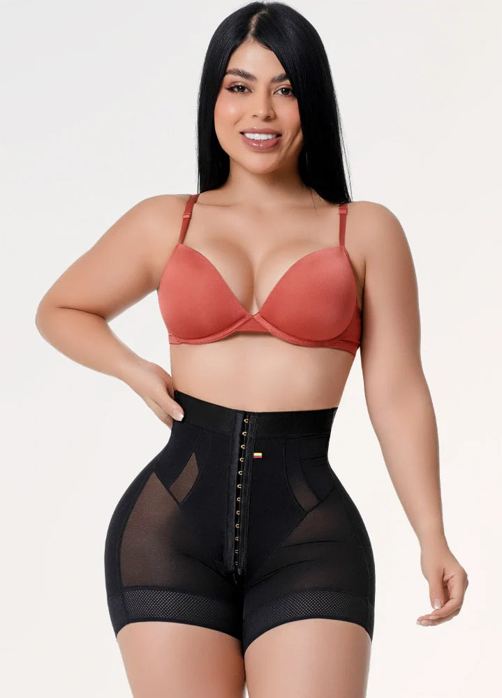 Short TC01C5 Salome Elite: Levantacola con transparencias